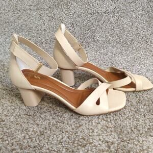 Franco Sarto Lusso Yaro Sandals Natural Ankle Strap Size 8.5M